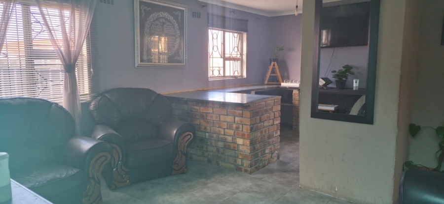 3 Bedroom Property for Sale in Tafelsig Western Cape
